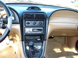 2006-05-03-MustangGT0271.webp