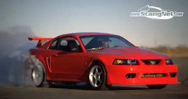 00MustangCobraRburnout.webp