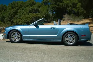 2005mustang0431if.webp