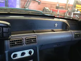 mustang 2014 049.webp