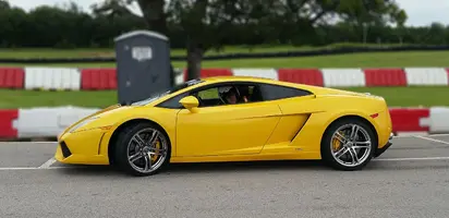 lambo.webp
