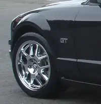 front left cobra wheel on GT.webp