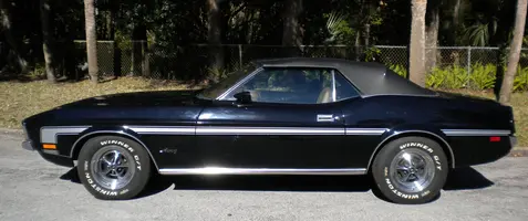 ford-mustang-1972-convertible-4.webp