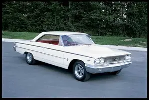 mufp_0508_3z+1963_Ford_Galaxie_Lightweight+Front_Passenger_Side.webp mufp_0508_3z+1963_Ford_Galaxie_Lightweight+Front_Passenger_Side.webp
