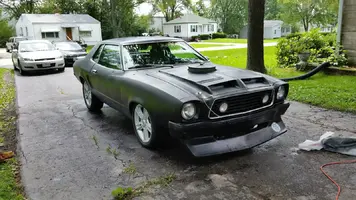 mustang-2-4.jpg