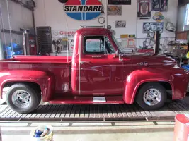 Truck R-side.webp