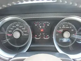 2011_Ford_Mustang_GT500_4.webp
