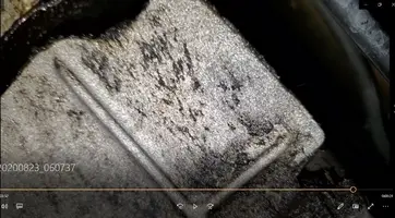 2004StangLeak03.webp