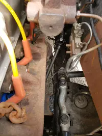Engine clearence left closeup.webp
