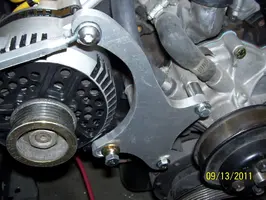 AlternatorBracket04_resize.webp