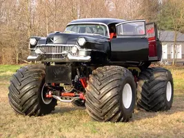 CADILLAC195-HEARSEMONSTERTRUCK.webp