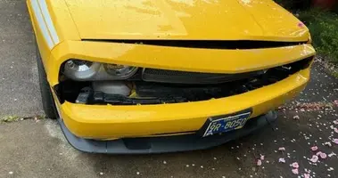 Challenger Left Front Linda.jpg