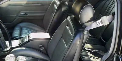 87cougar-xr7interior-leather.webp