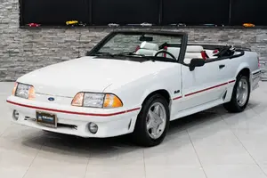 1991_ford_mustang_gt-undercarriage-155-54210.webp