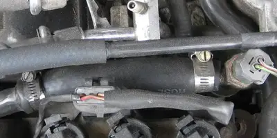 Engine hose 3.webp