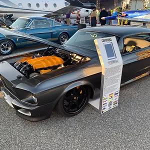 MustangFerrari3.jpg