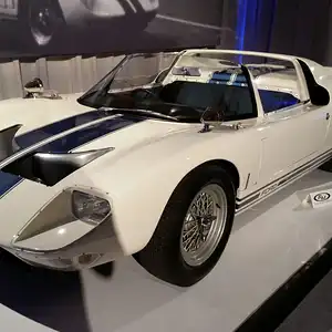 Sotheby'sFordGTPrototype7.jpg