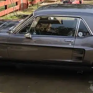 Chuck's Mustang.jpg